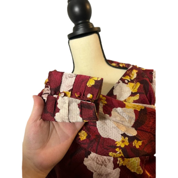 Alice + Olivia Maroon Floral Blouse with Neck Tie - Picture 10 of 13
